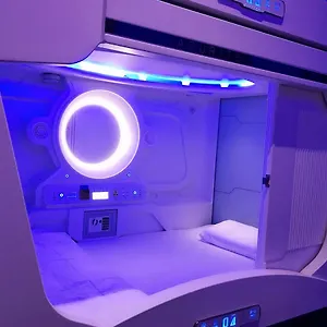 Atlantis Pods @ Little India ** Singapour